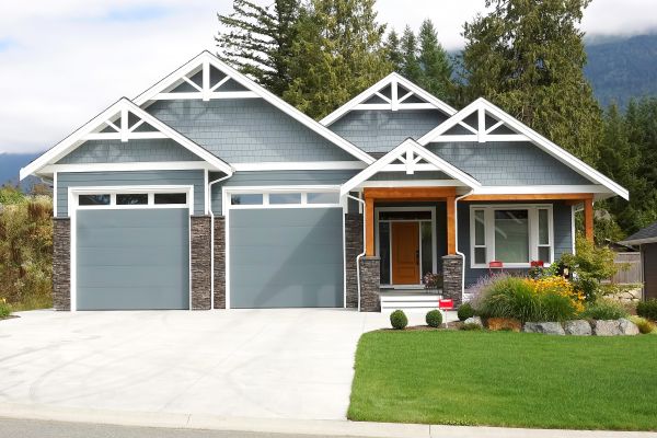 Exterior Trim Carpentry Service